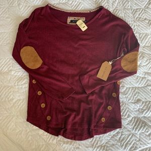 Light burgundy sweater